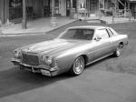 Chrysler Cordoba 1975 года